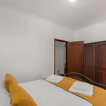 Mirage - By Madeira To Villa Arco da Calheta (Madeira)