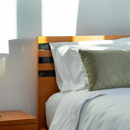 Mirage - By Madeira To Villa Arco da Calheta (Madeira)