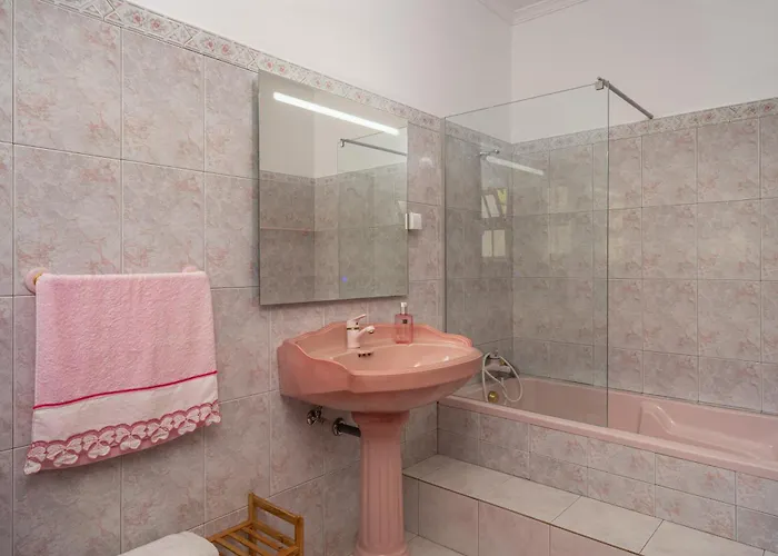 Mirage - By Madeira To