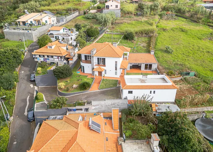 Mirage - By Madeira To Villa